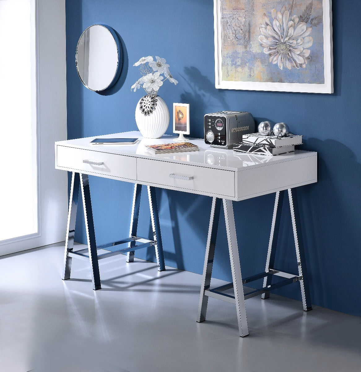 Coleen Writing Desk W/USB - 93047