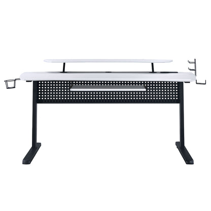 Vildre Gaming Desk W/USB image 3